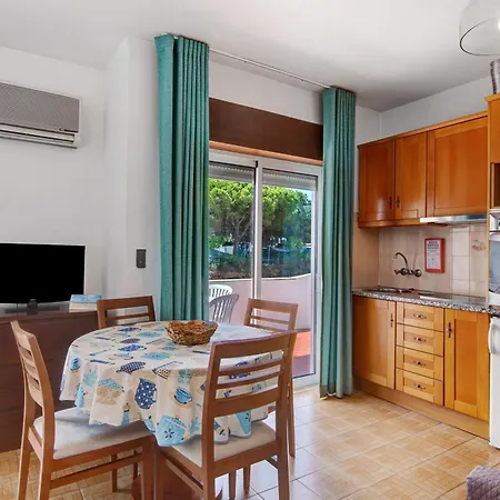 Mira Parque Апартаменты