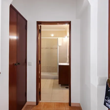 Mira Parque Албуфейра